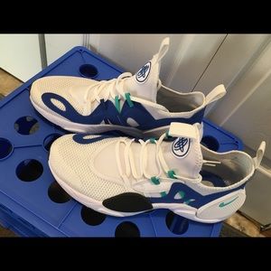 Nike Huarache E.D.G.E